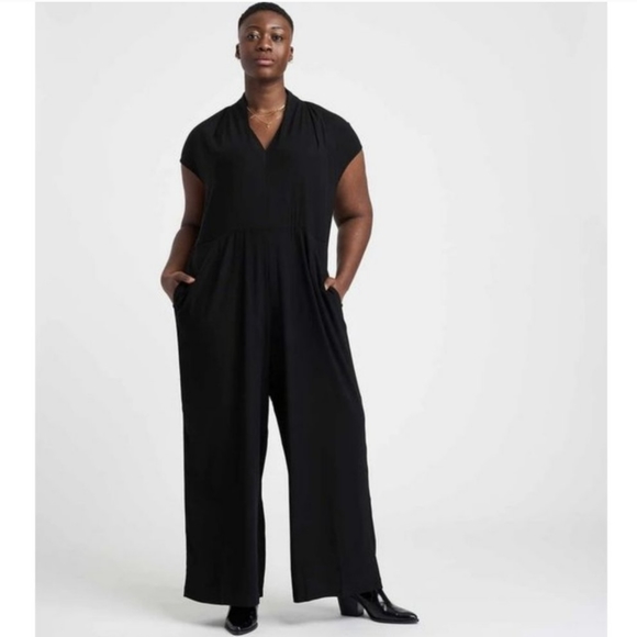 Universal Standard Cambria Luxe Twill Jumpsuit Black XS - Picture 1 of 5